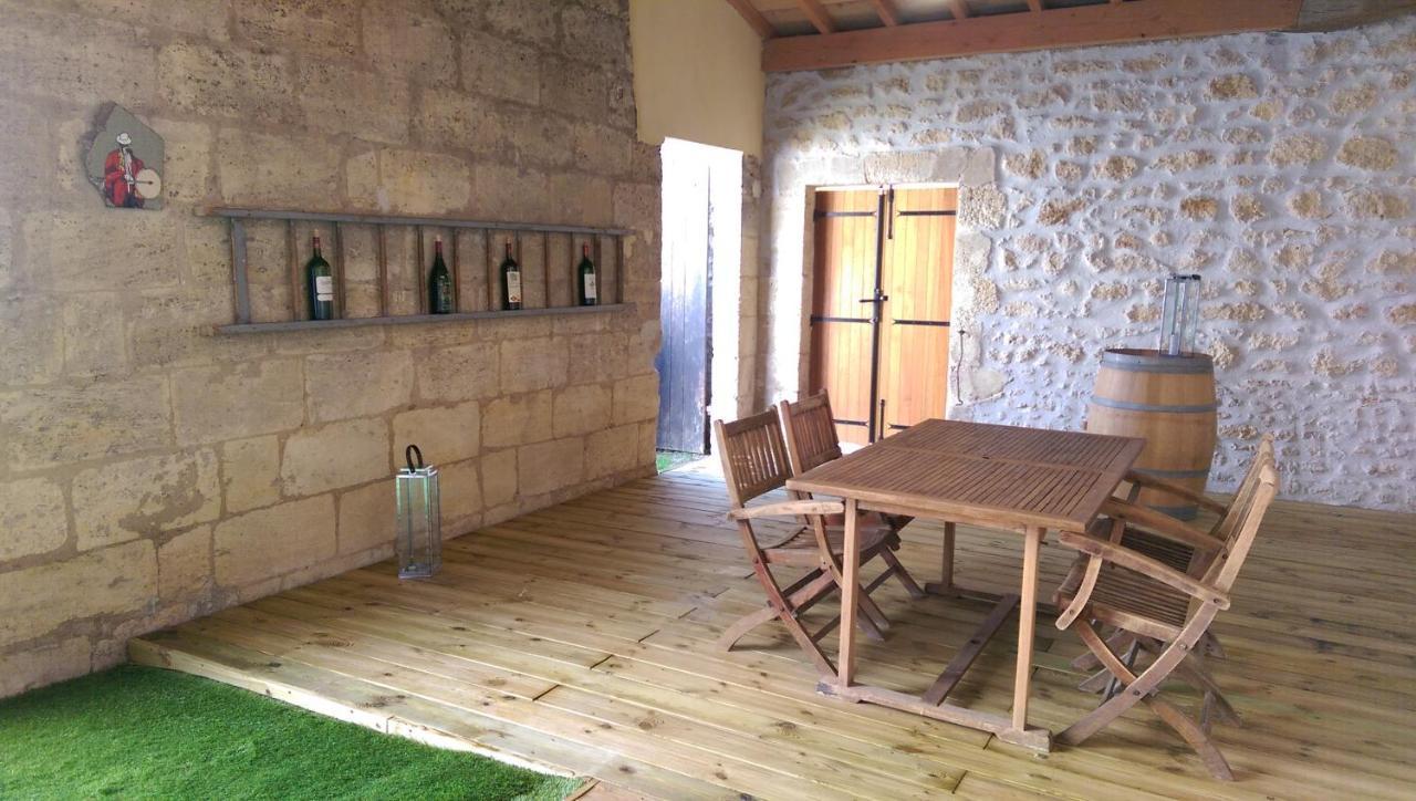 Bed and Breakfast Au Coeur Des Vignobles Сант- Эстеф Экстерьер фото
