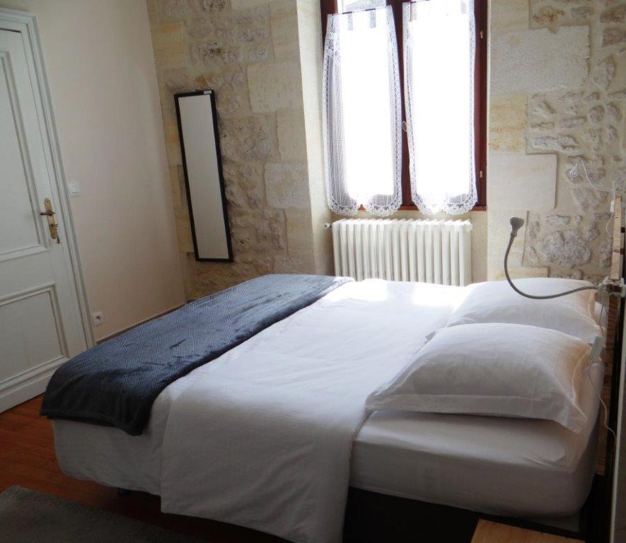 Bed and Breakfast Au Coeur Des Vignobles Сант- Эстеф Экстерьер фото